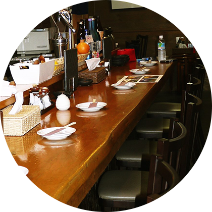 店内カウンター